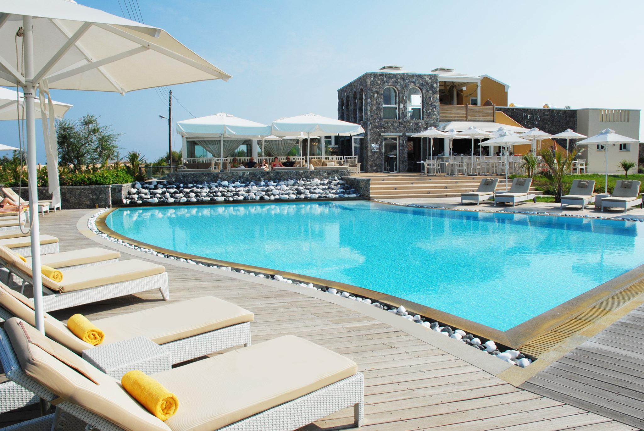 Restia Suites Exclusive Resort (Adults Only) Akharavi Extérieur photo